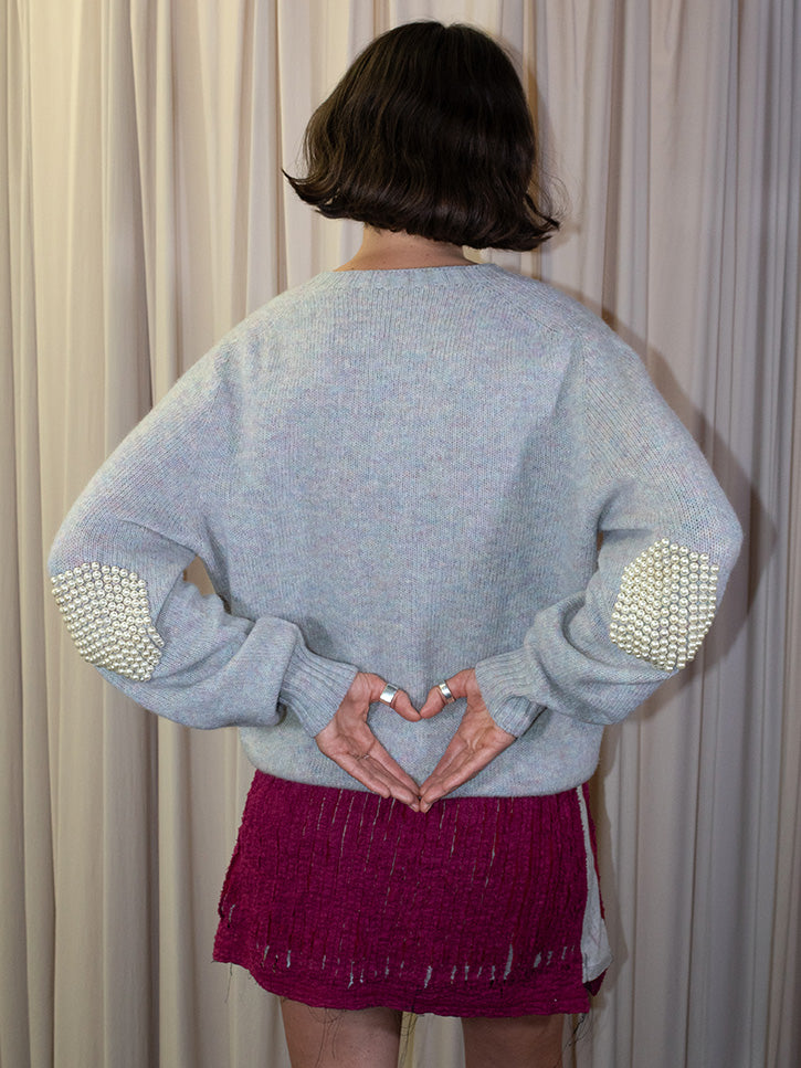 Bless Pearlpad Sweater, Candy Grey/Pearl | Stand Up Comedy