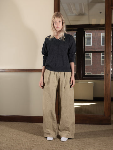 Dunst Unisex V-Neck Cashmere Sweater, Charcoal Grey