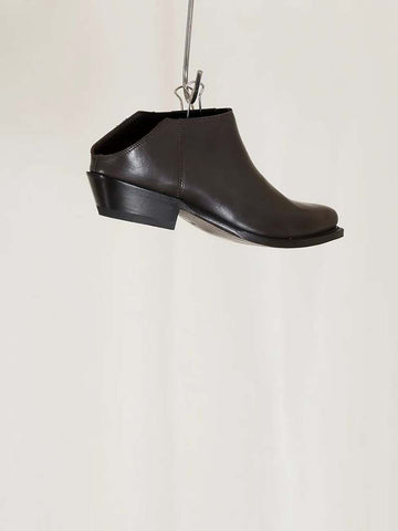 Gabriela Coll No. 130 Crop Sendra Boots, Brown