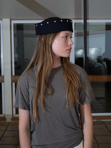 Baserange Tee, Gilda Grey