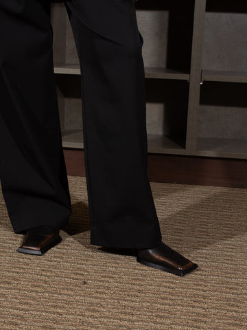 Marith Courts, Brushed Brown