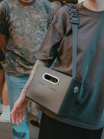 Parsel East West Clutch, Small, Deep