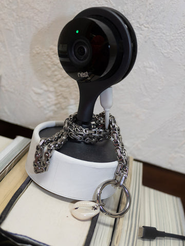 Perfume Novio Shell Necklace, Silver