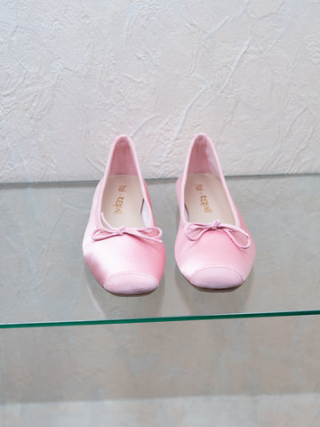 Hai x Reqins Harmony Ballerina, Pink - Stand Up Comedy