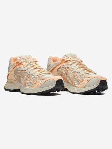 Salomon XT-Whisper Embroidery, Asparagus Green/Almond Cream/Nectarine - Stand Up Comedy
