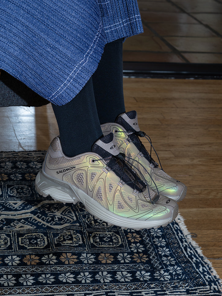 サルボディ Salomon XT-Whisper Void, Asphalt/Castlerock/Black at Stand Up Comedy