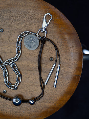 Six95 Souvenir Wallet Chain