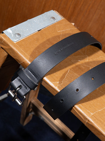 Bless Allaround Belt No 18, Black - Stand Up Comedy